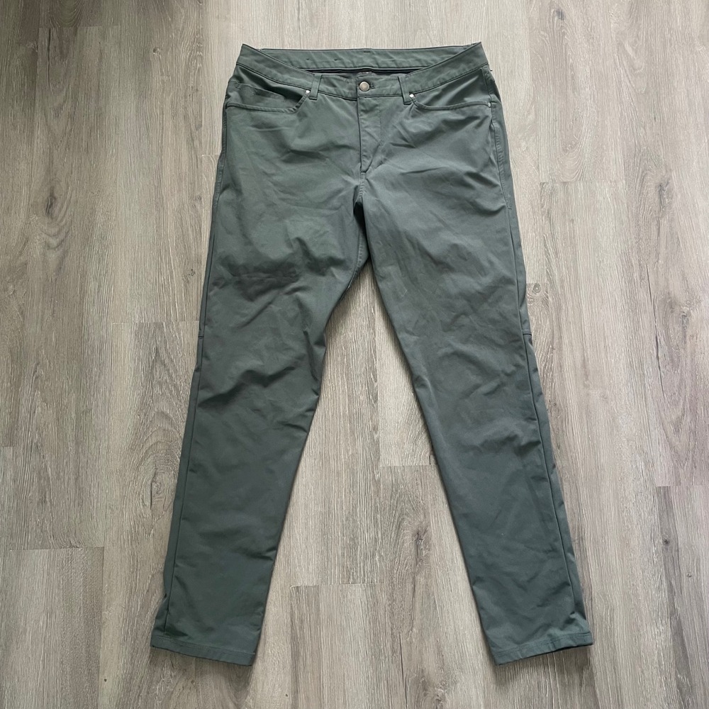 Lululemon Commission Slim Fit Pants Mens 34 Green Good Warpstreme LM5972S